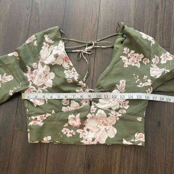 ZARA Floral Linen Crop Top - Picture 6 of 15